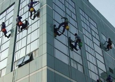 外墻滲漏維修，你還在刷防水膠嗎？